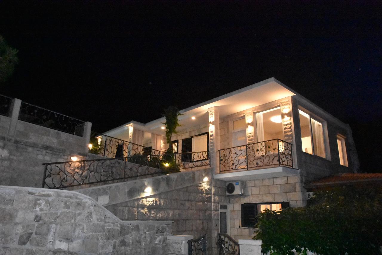 Villa Sky With Stunning View Selca  Экстерьер фото
